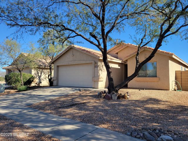 7395 S River Willow Drive, Tucson, AZ 85747