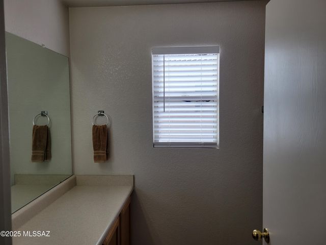 7395 S River Willow Drive, Tucson, AZ 85747