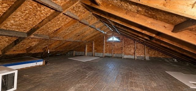32 Gallatin Avenue, Buffalo, NY 14207