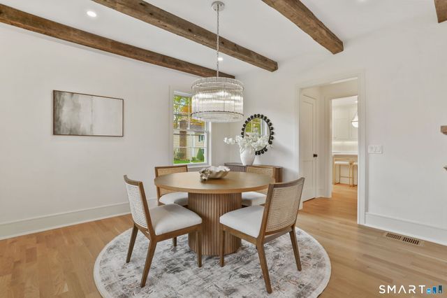 15 Barton Road, Fairfield, CT 06824