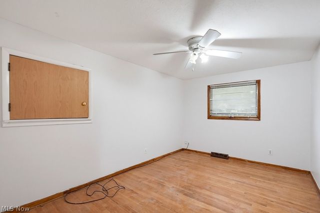 2207 Oaklawn Drive, Parma, OH 44134