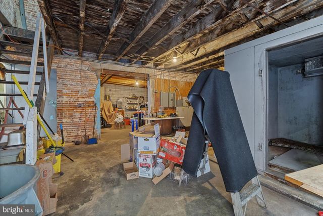 663 AND 665 W PRATT ST, Baltimore, MD 21201