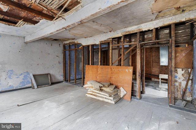 663 AND 665 W PRATT ST, Baltimore, MD 21201