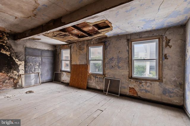 663 AND 665 W PRATT ST, Baltimore, MD 21201