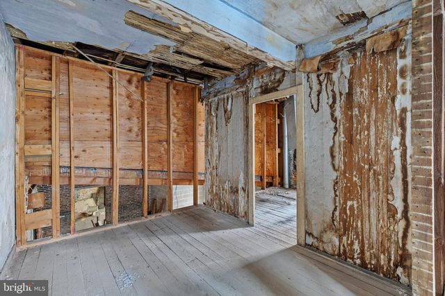 663 AND 665 W PRATT ST, Baltimore, MD 21201