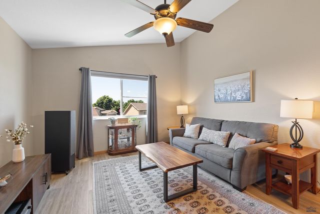3035 NEW ENGLAND STREET, Rapid City, SD 57703