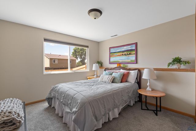 3035 NEW ENGLAND STREET, Rapid City, SD 57703
