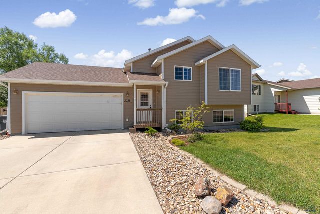 3035 NEW ENGLAND STREET, Rapid City, SD 57703