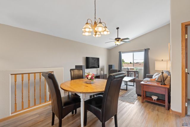 3035 NEW ENGLAND STREET, Rapid City, SD 57703