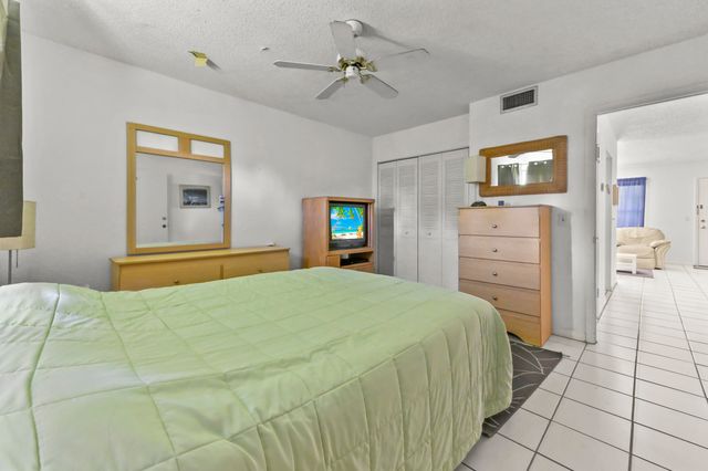631 Snug Harbor Drive S1, Boynton Beach, FL 33435
