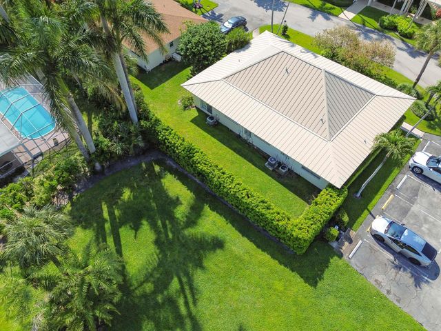 631 Snug Harbor Drive S1, Boynton Beach, FL 33435