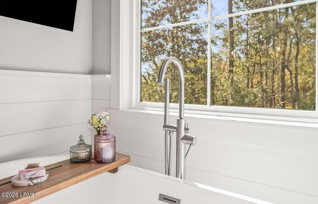 34 Huspah Court, Seabrook, SC 29940