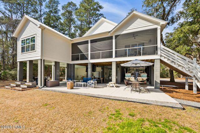 34 Huspah Court, Seabrook, SC 29940