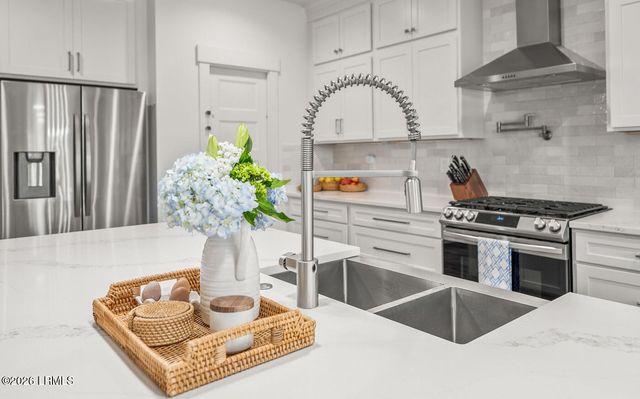 34 Huspah Court, Seabrook, SC 29940