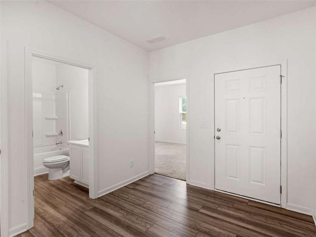 214 Georgian Way, Locust Grove, GA 30248