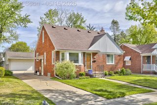 14220 Lincoln Street, Oak Park, MI 48237