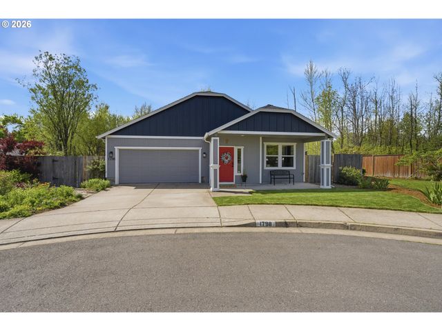 1798 S 57TH Pl, Springfield, OR 97478