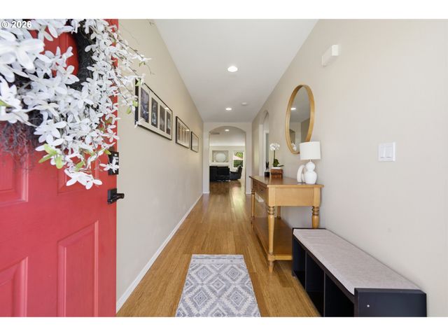 1798 S 57TH Pl, Springfield, OR 97478