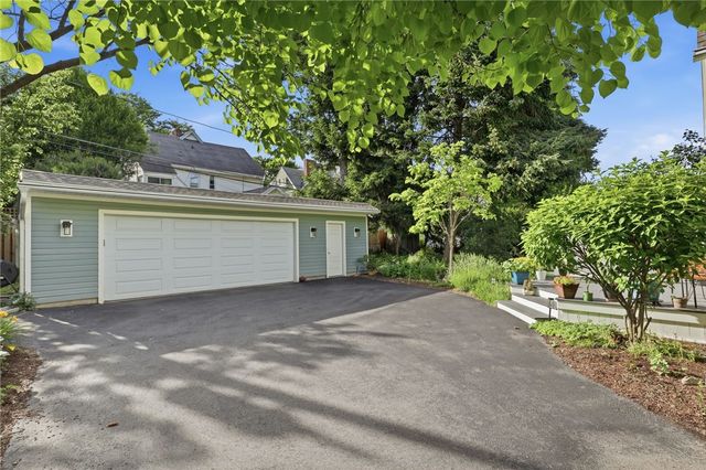 28 Vick Park A, Rochester, NY 14607