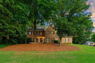 1975 Vintage Drive, Snellville, GA 30078