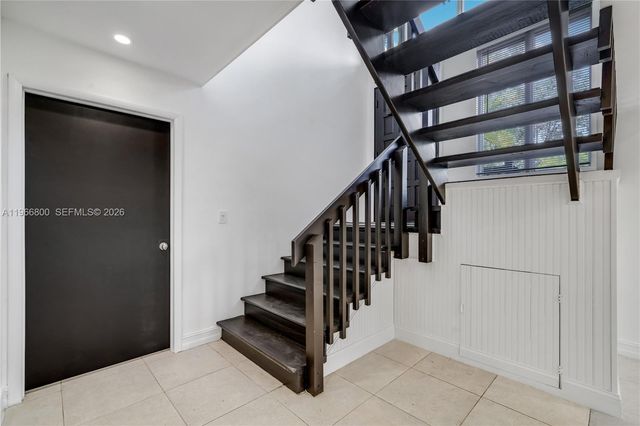 6500 SW 54th Ln, South Miami, FL 33155