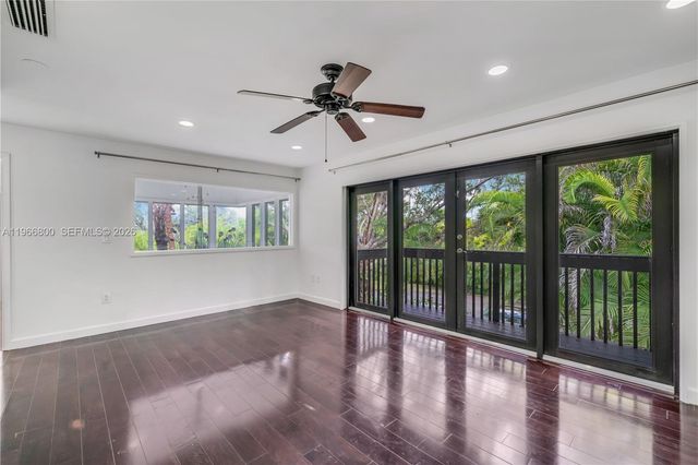 6500 SW 54th Ln, South Miami, FL 33155