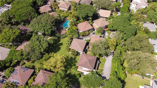 6500 SW 54th Ln, South Miami, FL 33155