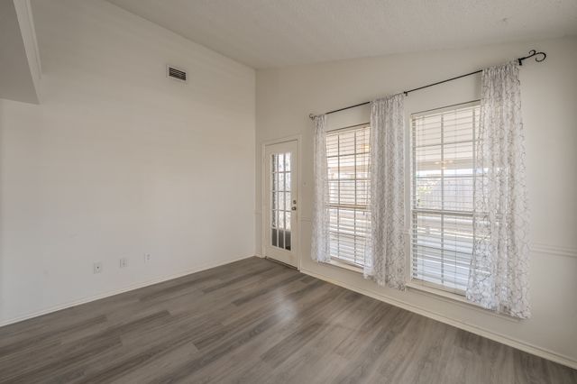 4631 Essex Drive, Grand Prairie, TX 75052