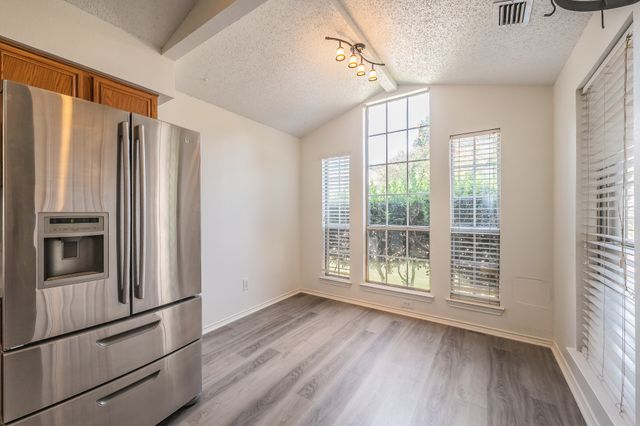 4631 Essex Drive, Grand Prairie, TX 75052