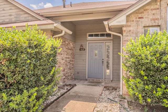 4631 Essex Drive, Grand Prairie, TX 75052