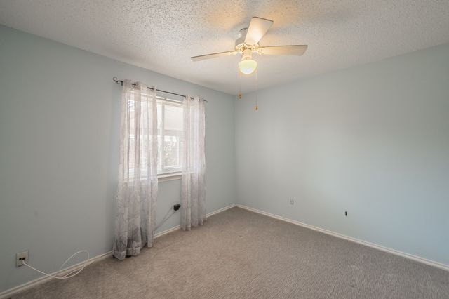 4631 Essex Drive, Grand Prairie, TX 75052