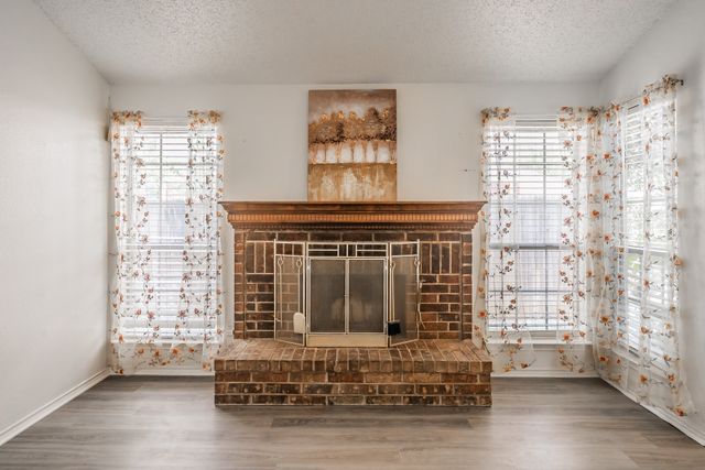 4631 Essex Drive, Grand Prairie, TX 75052