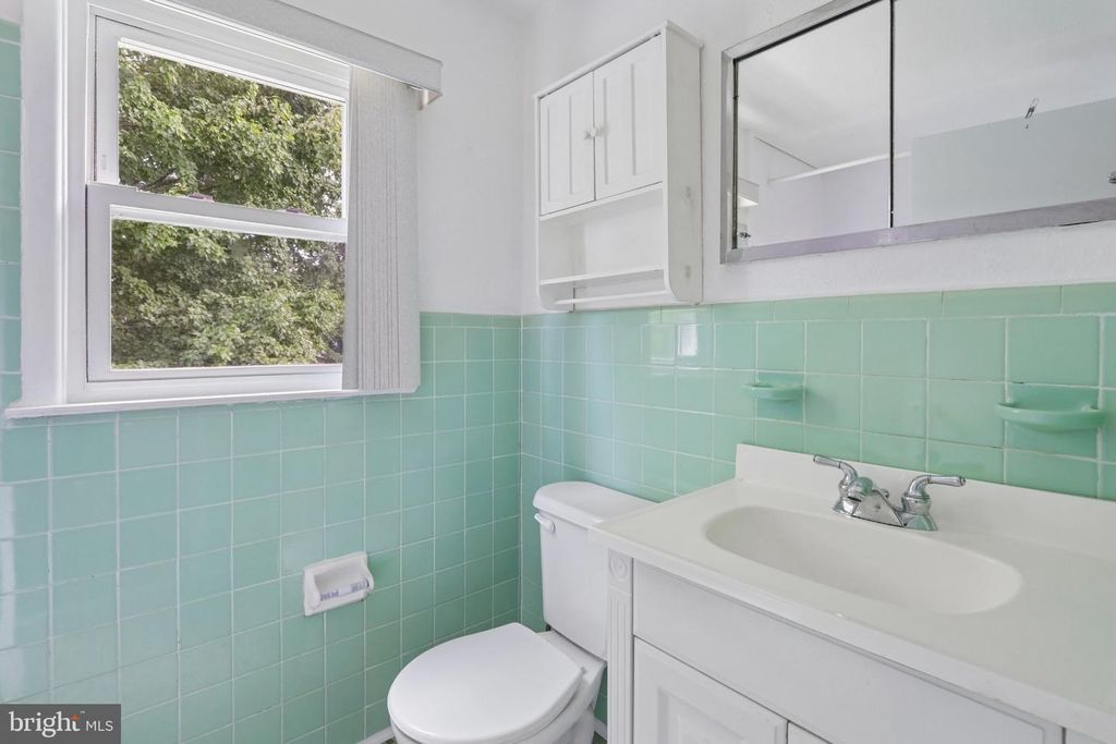 136 CRESSMONT AVE, BLACKWOOD, NJ 08012 — photo 5