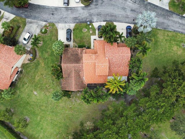 10272 Hidden Springs Court, Boca Raton, FL 33498