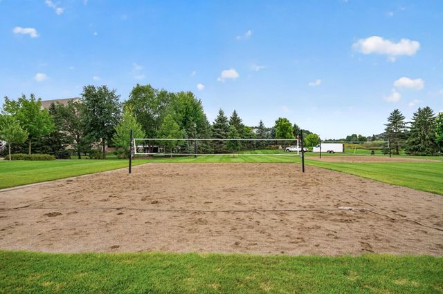 11138 Stillwater Lane, Woodbury, MN 55129