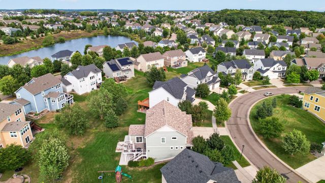 11138 Stillwater Lane, Woodbury, MN 55129