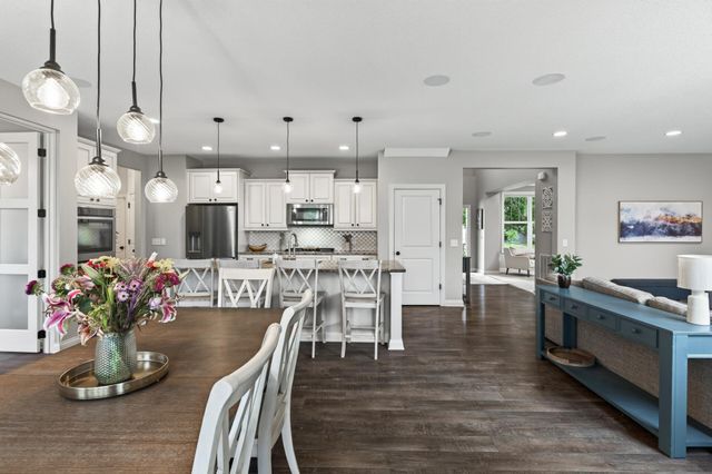 11138 Stillwater Lane, Woodbury, MN 55129