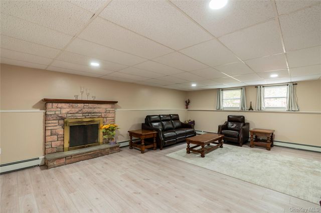 323 Freetown Highway, Wallkill, NY 12589