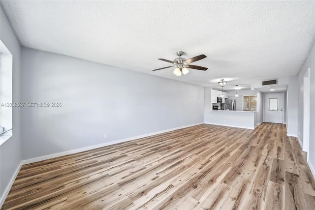 860 SE 6 Avenue 311, Deerfield Beach, FL 33441