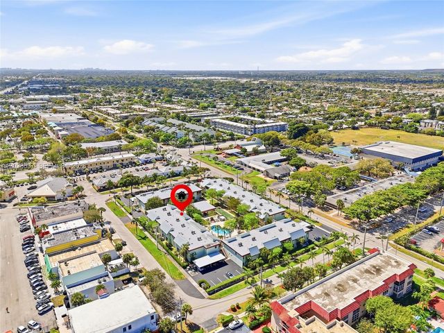 860 SE 6 Avenue 311, Deerfield Beach, FL 33441