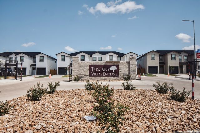 8318 Via Verona Unit 101, San Antonio, TX 78227