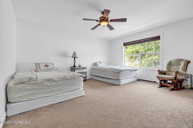 429 Rose Court, Lakewood, NJ 08701