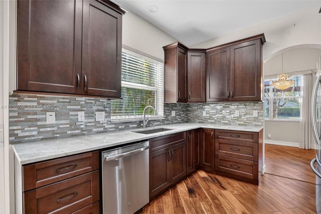 23331 Feather Palm Ct, Boca Raton, FL 33433