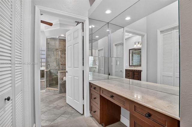 23331 Feather Palm Ct, Boca Raton, FL 33433