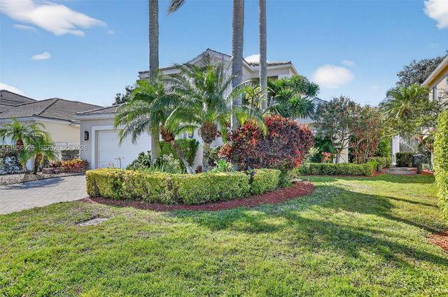 23331 Feather Palm Ct, Boca Raton, FL 33433