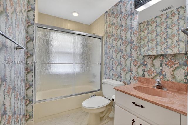 23331 Feather Palm Ct, Boca Raton, FL 33433