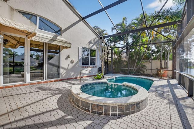 23331 Feather Palm Ct, Boca Raton, FL 33433