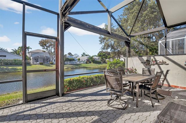 23331 Feather Palm Ct, Boca Raton, FL 33433