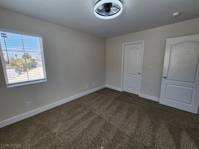 716 Sharon Hills Street, Henderson, NV 89052