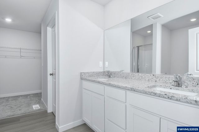 1393 Owl Av, Woodburn, OR 97071